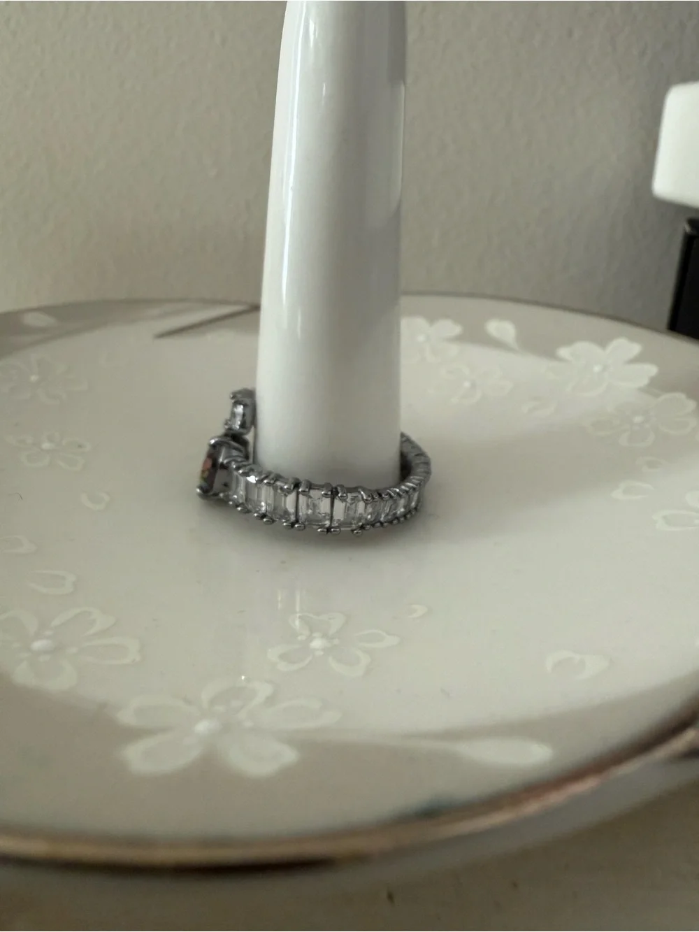 Bomb Party Mystic Teardrop Crystal Ring in Silver Rhodium Plating Size 8